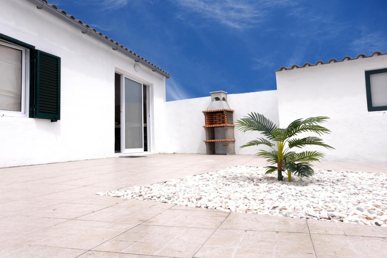 Magnolia - Casa Com Dois Quartos Junto Ao Mar - Renovada Em 2023 มอสเตรอส ภายนอก รูปภาพ